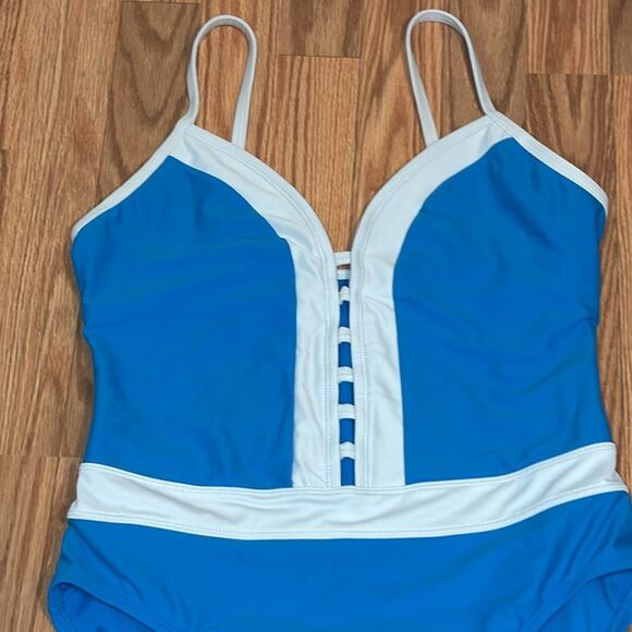 Bleu Rod Beattie One Piece Swimsuit, blue white, 10 - Picture 2 of 10